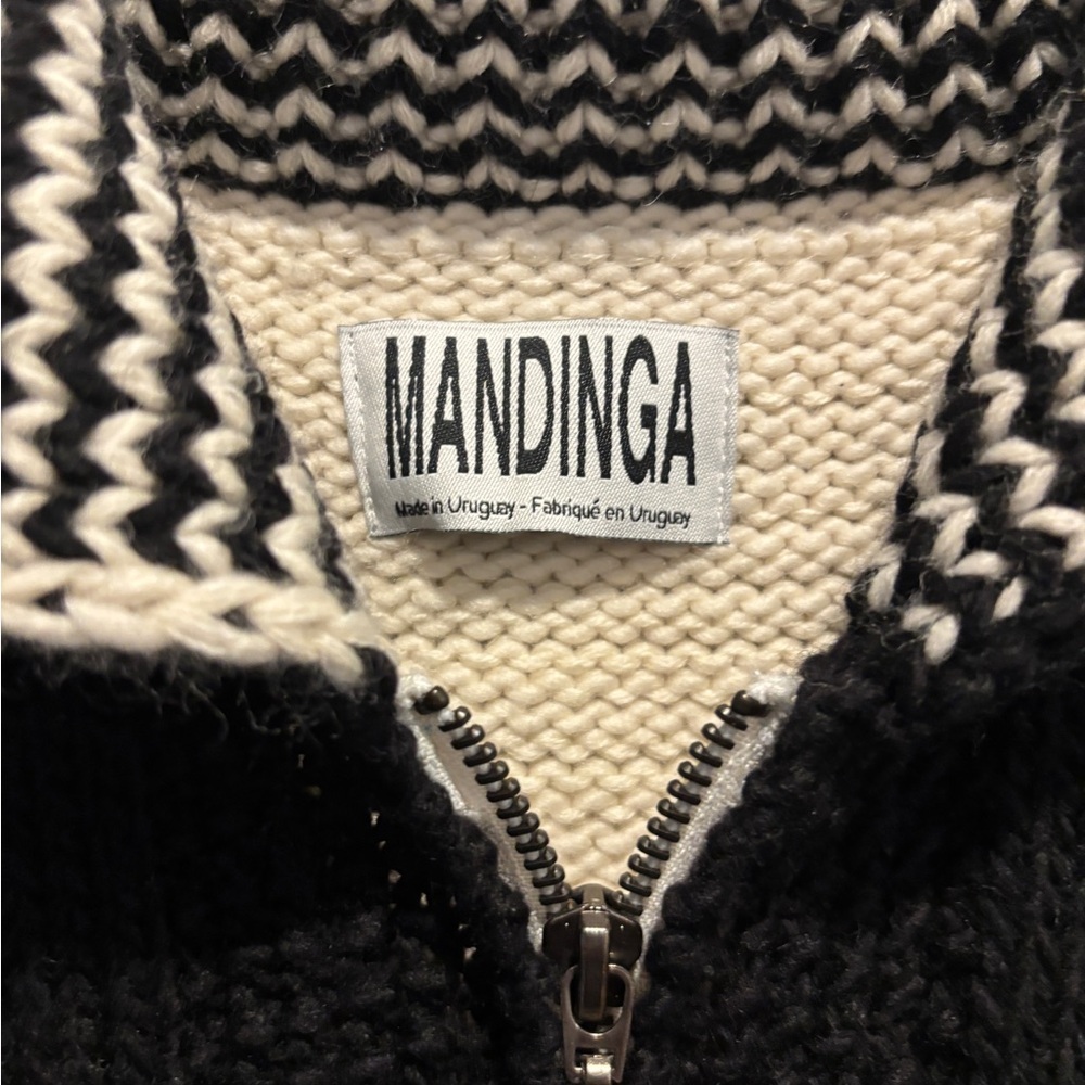 MANDINGA Alpes Hand-Knit Sweater Vest size M - Picture 6 of 10